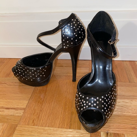 Black rhinestone platform pump size 7 high heel